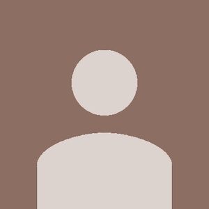 Meet your Posher, Laurie